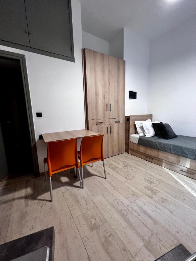 Central Single Room Ground Floor 伊拉克利翁 外观 照片